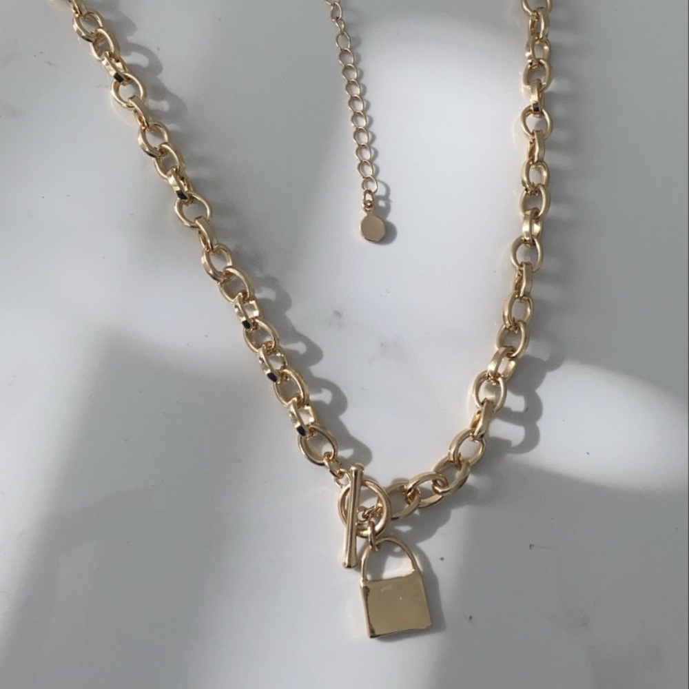 Padlock necklace